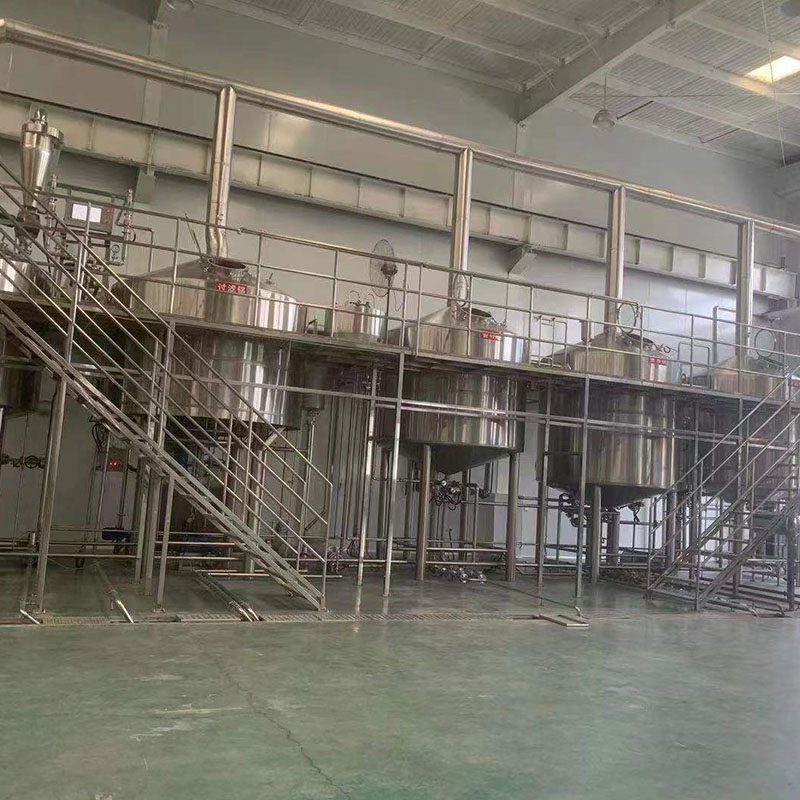 潢川精酿啤酒设备厂—平面布置、设备设计、制造、调试、培训等一条龙服务_COPY
